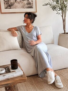 Uniqlo Light Gray V-Neck Maxi Sleep Dress